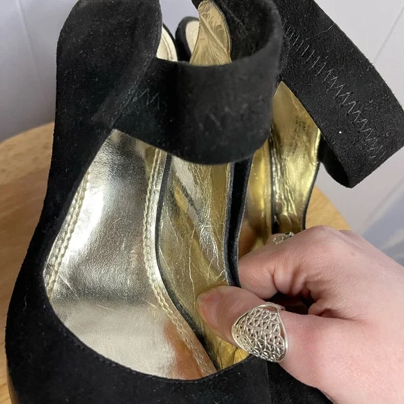 Bakers Debbie Black Suede Peep Toe High Heels Women’s 8M - Picture 10 of 11